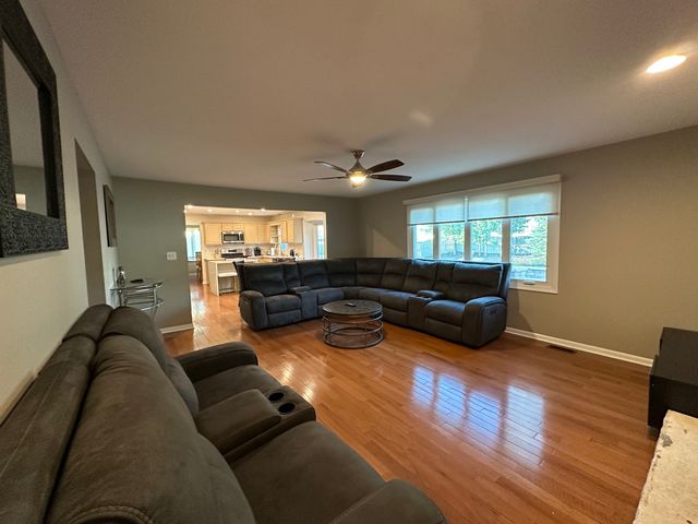 19211 Brompton Court, Mokena, IL 60448
