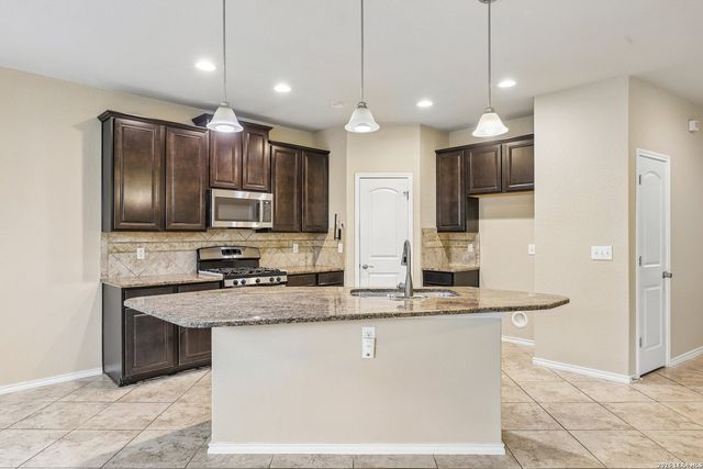 914 HORN RUN, San Antonio, TX 78245
