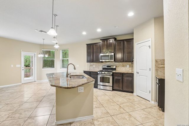 914 HORN RUN, San Antonio, TX 78245