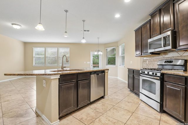 914 HORN RUN, San Antonio, TX 78245