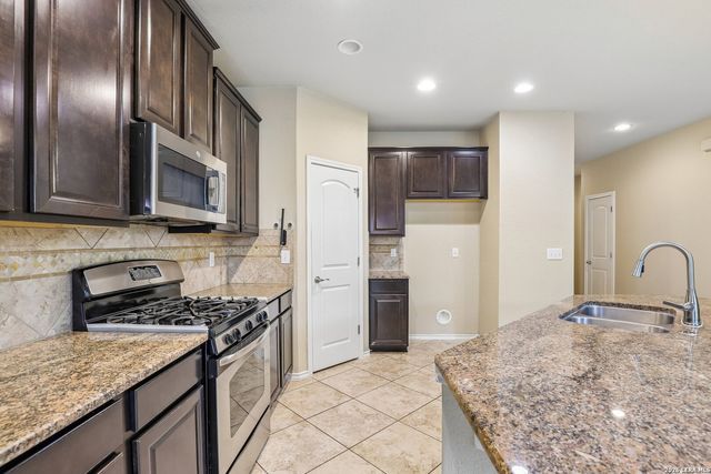 914 HORN RUN, San Antonio, TX 78245