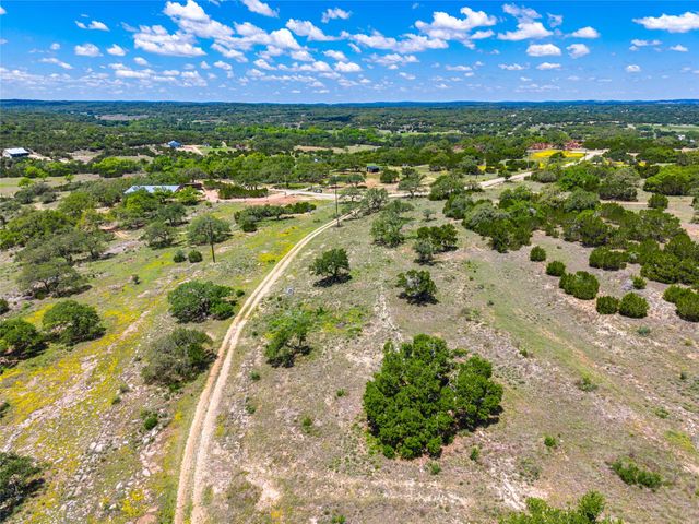 262 Cuesta PASS, Driftwood, TX 78619