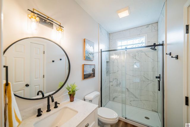 368 Sherwood Drive, Gilbertsville, KY 42044