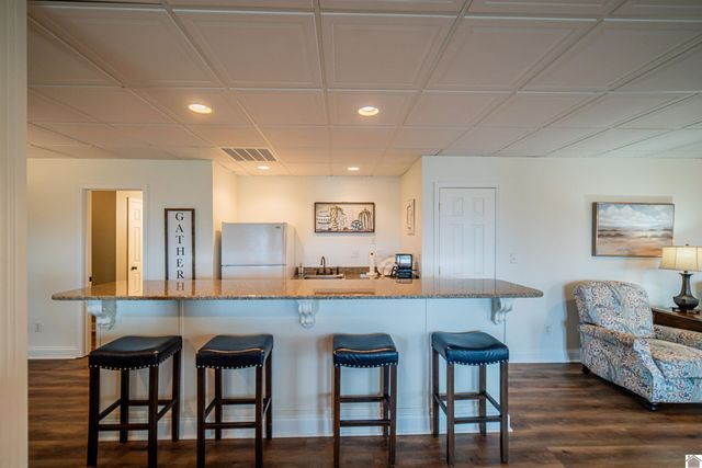 368 Sherwood Drive, Gilbertsville, KY 42044