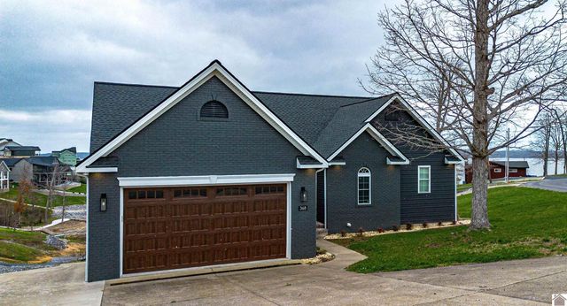 368 Sherwood Drive, Gilbertsville, KY 42044