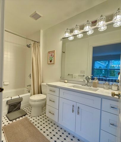 368 Hoyt Street, Darien, CT 06820