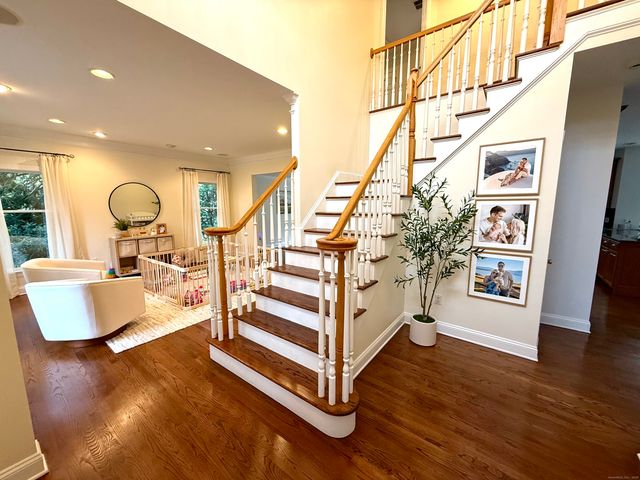 368 Hoyt Street, Darien, CT 06820