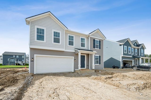 606 Harvest Way, Chelsea, MI 48118