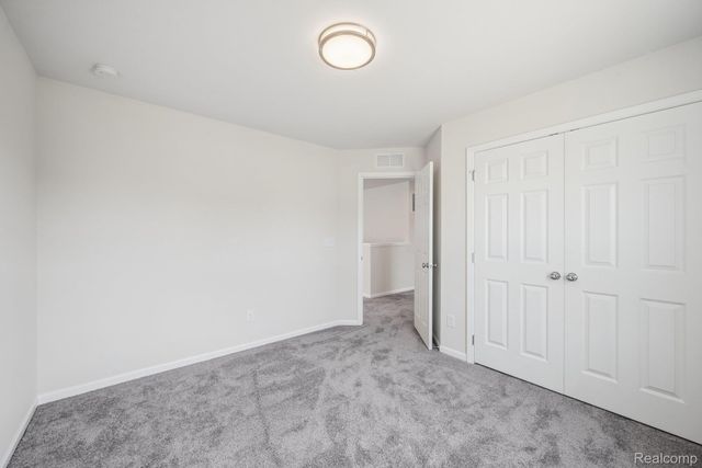 606 Harvest Way, Chelsea, MI 48118