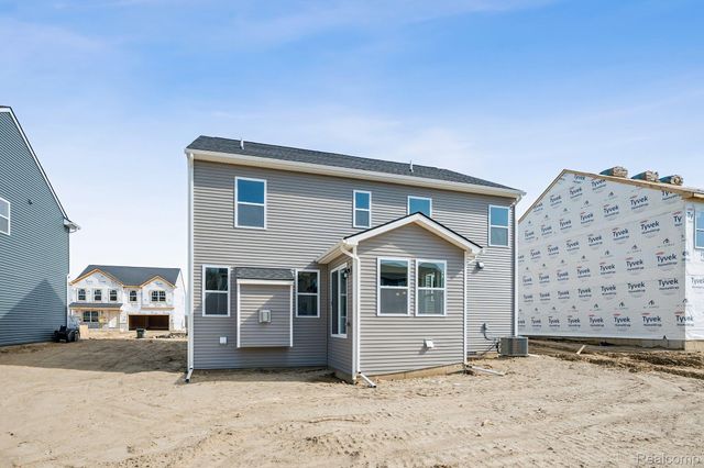 606 Harvest Way, Chelsea, MI 48118