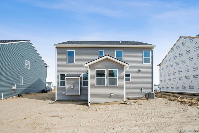 606 Harvest Way, Chelsea, MI 48118
