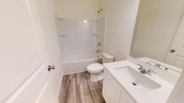 323 Stone Crossing Drive, Liberty, TX 77575