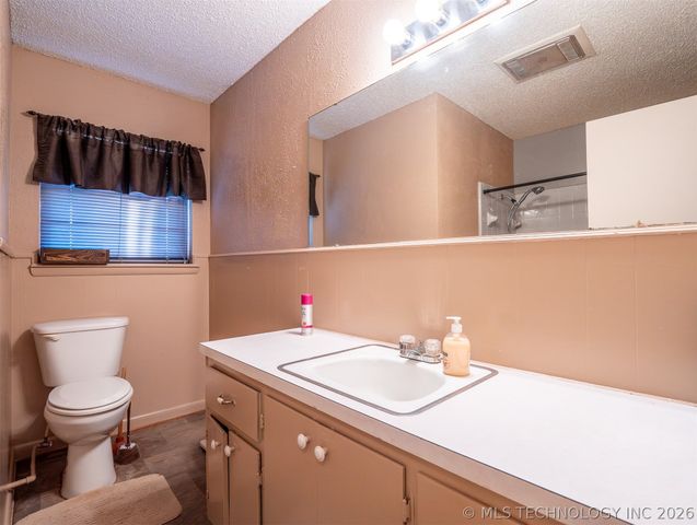 701 Macarthur Lane, Mcalester, OK 74501