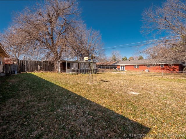 701 Macarthur Lane, Mcalester, OK 74501