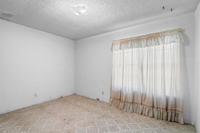 1100 S Trace DR, Austin, TX 78745