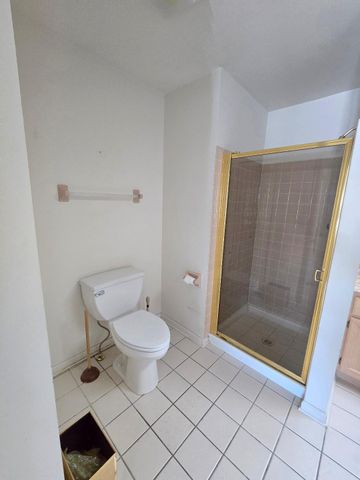 1542 W 93rd Court, Crown Point, IN 46307