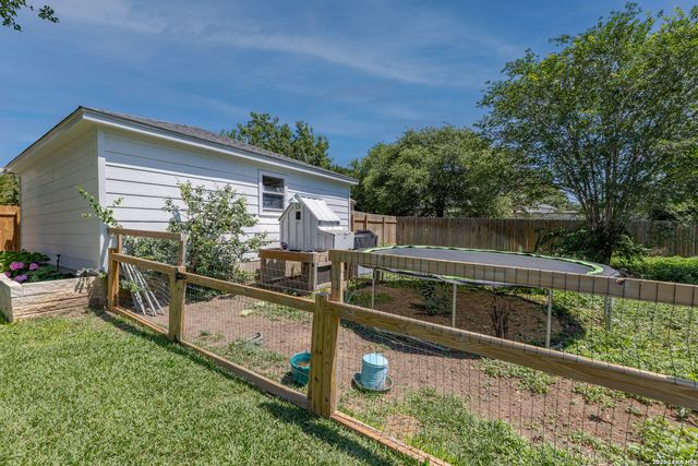 1204 Dimrock, Schertz, TX 78154