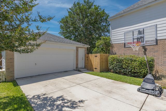 1204 Dimrock, Schertz, TX 78154