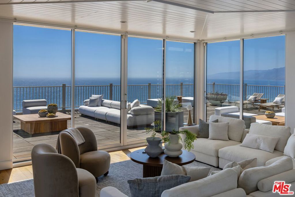 101 California Avenue PH, Santa Monica, CA 90403 — exterior