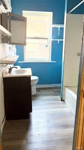 5420 Queens Avenue, St Louis, MO 63115