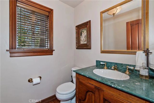 26071 Walnut Hills, Lake Arrowhead, CA 92352