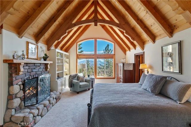 26071 Walnut Hills, Lake Arrowhead, CA 92352