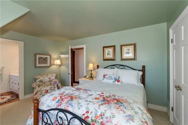 26071 Walnut Hills, Lake Arrowhead, CA 92352