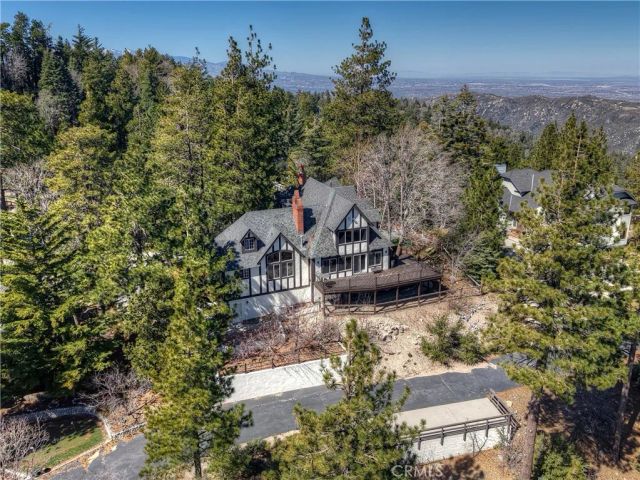 26071 Walnut Hills, Lake Arrowhead, CA 92352