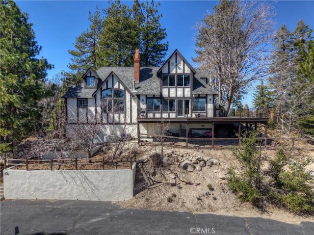 26071 Walnut Hills, Lake Arrowhead, CA 92352