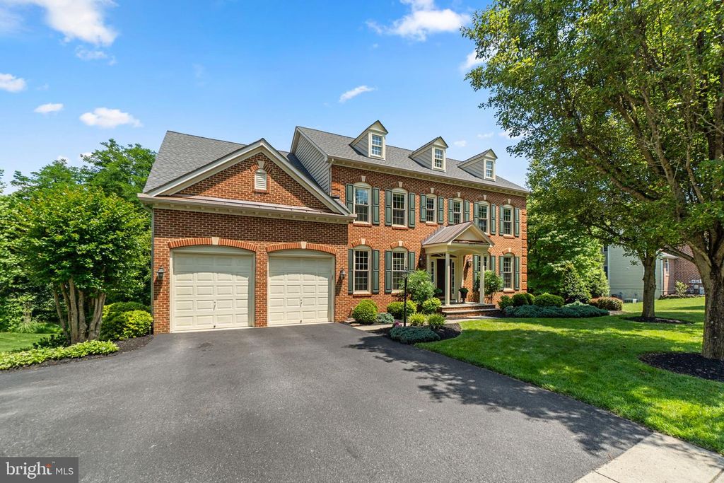 10717 RED DAHLIA DR, Woodstock, MD 21163