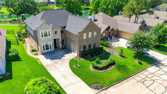 293 Camden Hills Drive, Montgomery, TX 77356