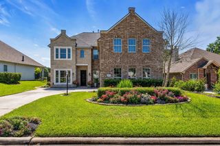 293 Camden Hills Drive, Montgomery, TX 77356