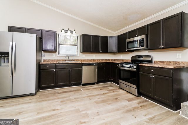 3455 Stallion Court, Powder Springs, GA 30127