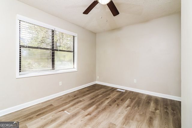 3455 Stallion Court, Powder Springs, GA 30127