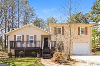 3455 Stallion Court, Powder Springs, GA 30127