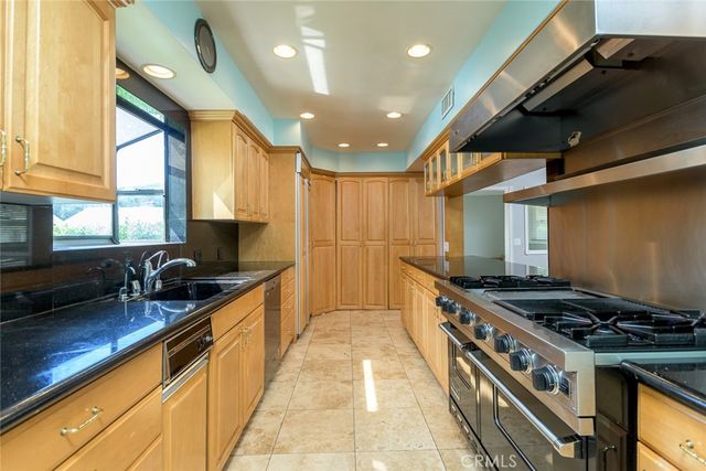 6250 Altura Avenue, La Crescenta, CA 91214