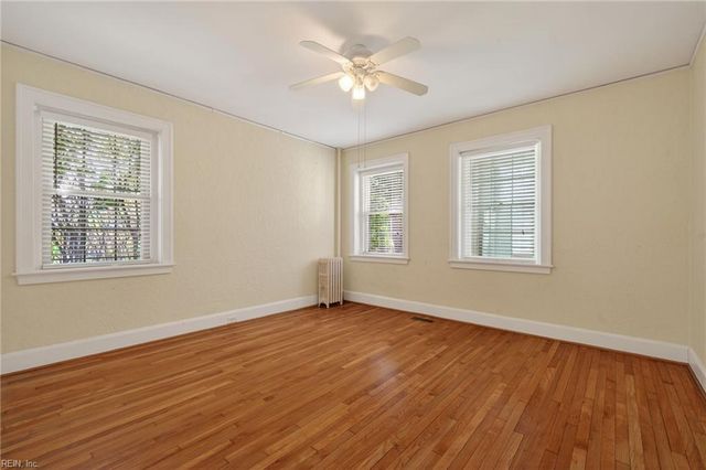 800 Gates Ave Apt C2, Norfolk, VA 23517