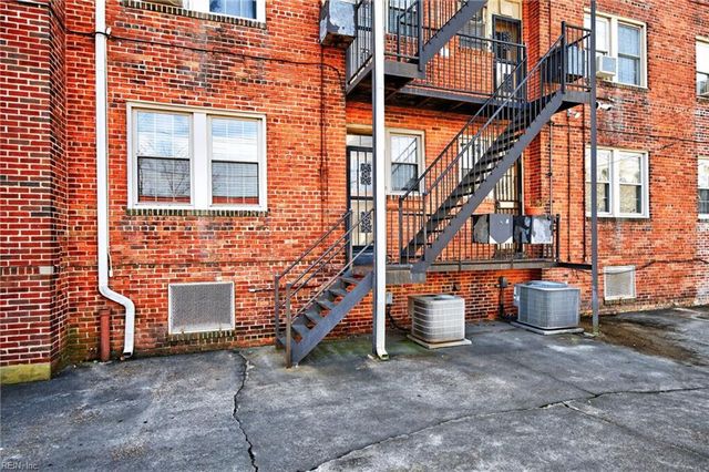 800 Gates Ave Apt C2, Norfolk, VA 23517