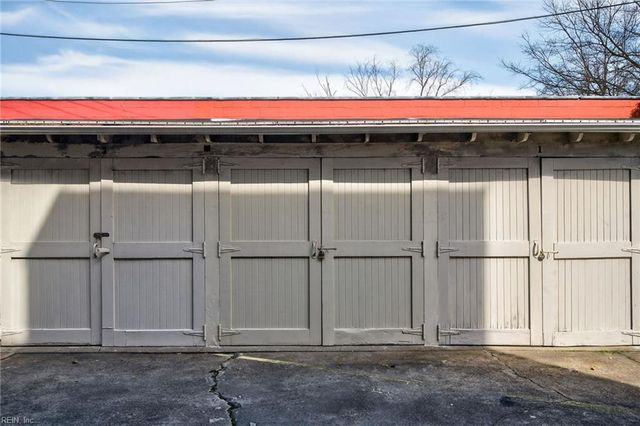 800 Gates Ave Apt C2, Norfolk, VA 23517