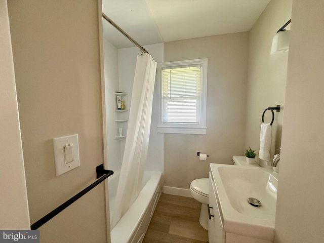 20 MANSION RD, Linthicum Heights, MD 21090