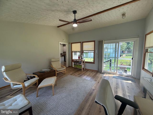 20 MANSION RD, Linthicum Heights, MD 21090
