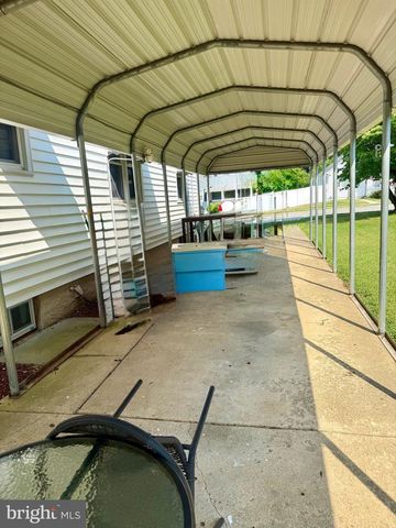 20 MANSION RD, Linthicum Heights, MD 21090