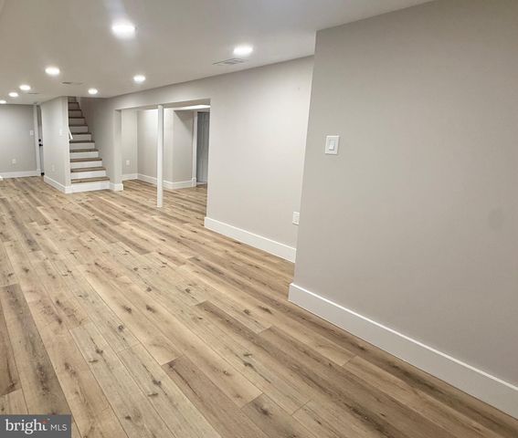20 MANSION RD, Linthicum Heights, MD 21090