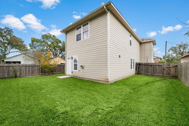 3002 Paige Street, Houston, TX 77004