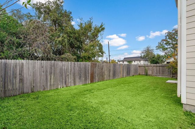 3002 Paige Street, Houston, TX 77004