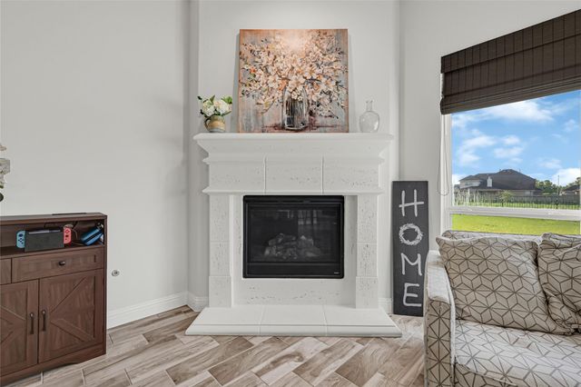 12002 Champions Forest Drive, Mont Belvieu, TX 77535