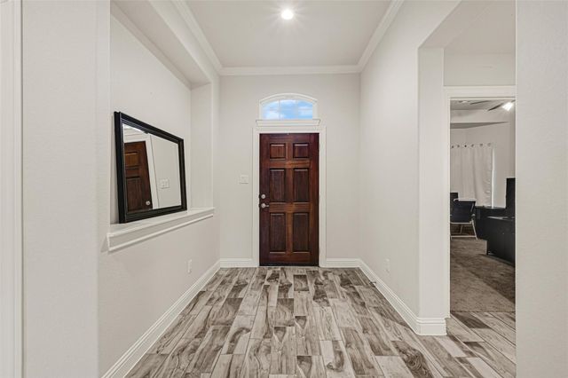 12002 Champions Forest Drive, Mont Belvieu, TX 77535