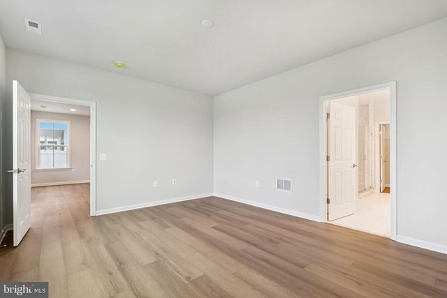 104 ZINNIA LN, Winchester, VA 22603