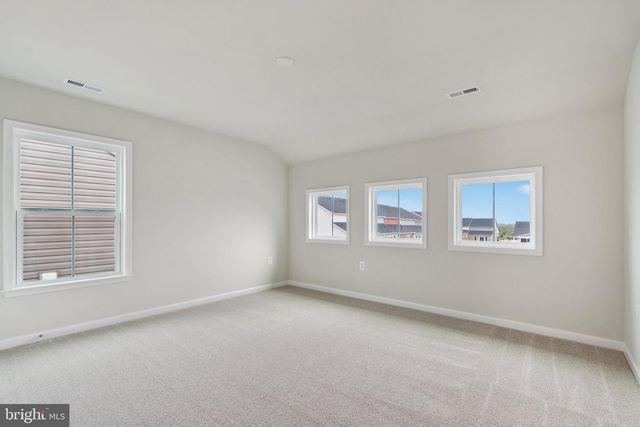 104 ZINNIA LN, Winchester, VA 22603