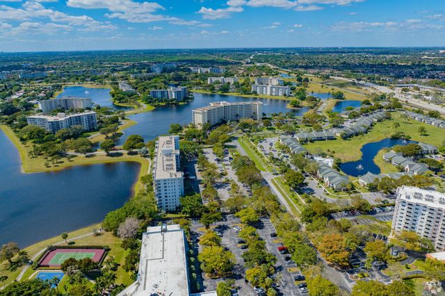 2901 S Palm Aire Dr 306, Pompano Beach, FL 33069